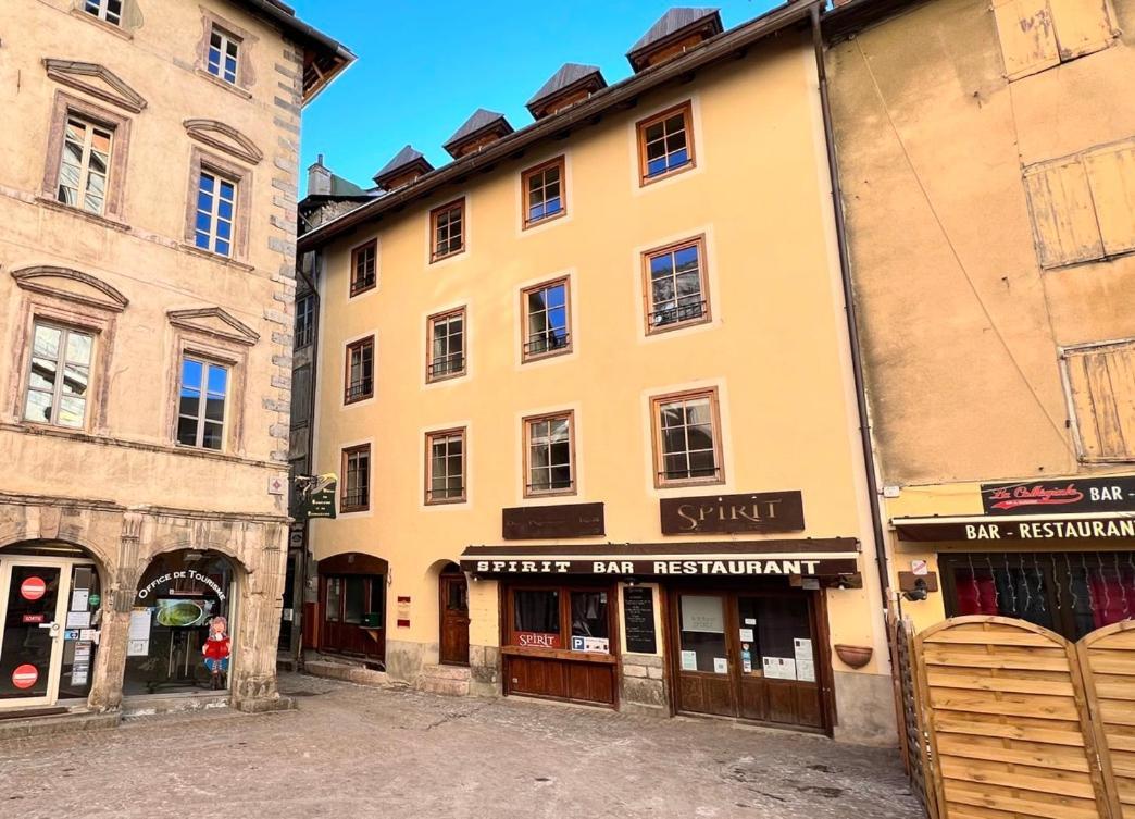 T3 Au Cœur Du Centre Historique De #2 Appartement *